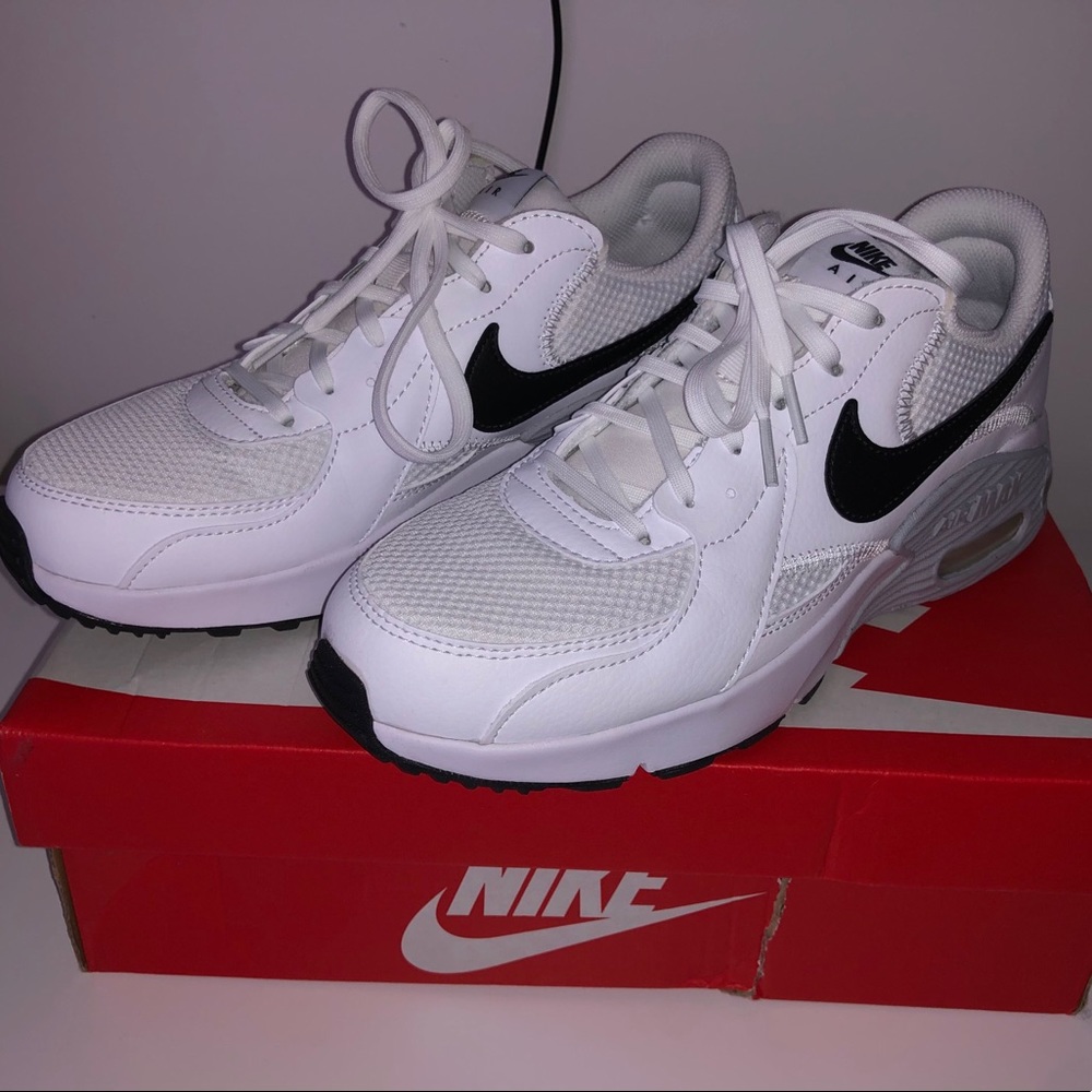 Women’s Nike Air Max Sneakers